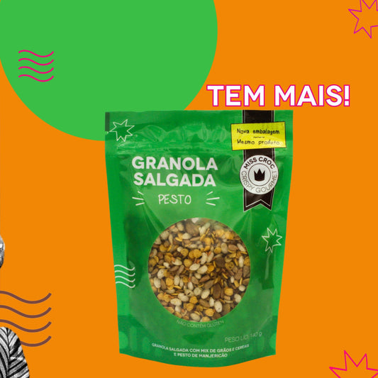 Salada Grega com Granola Salgada de Azeitona